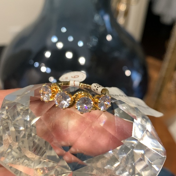 Anthoropologie Ring* size 6, Brand new!!!! Beautiful!!!!! - Picture 6 of 6